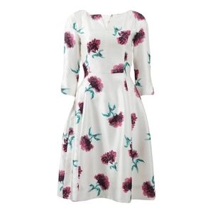 □$4,300 OSCAR DE LA RENTA SILK WHITE RED FLORAL RUNWAY DRESS US 8